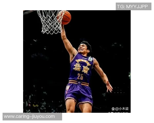内心强大的篮球明星们如何在赛场上展现无与伦比的风采与魅力